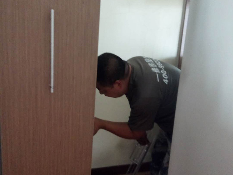 鄭州專業(yè)房屋維修公司哪家好，鄭州坐廁水箱漏水怎么修理師傅