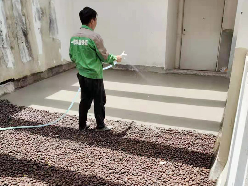武漢陽臺裝修改造電話，漢口附近改造陽臺聯系方式