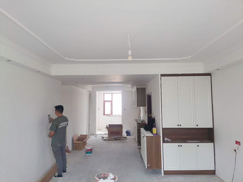 專業修補墻面坑洞的房屋維修公司，墻面