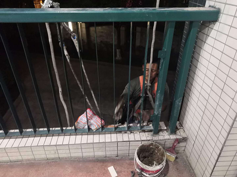 深圳別墅翻新時如何更專業的安裝掛瓦條